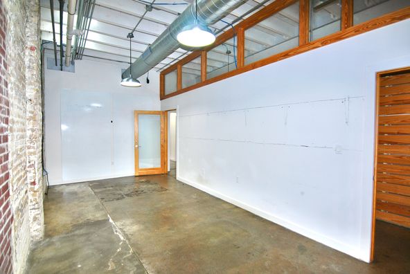 1101 E 6th St, Austin, TX 78702